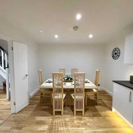 Yr Hen Bopty Villa Pontypridd Buitenkant foto